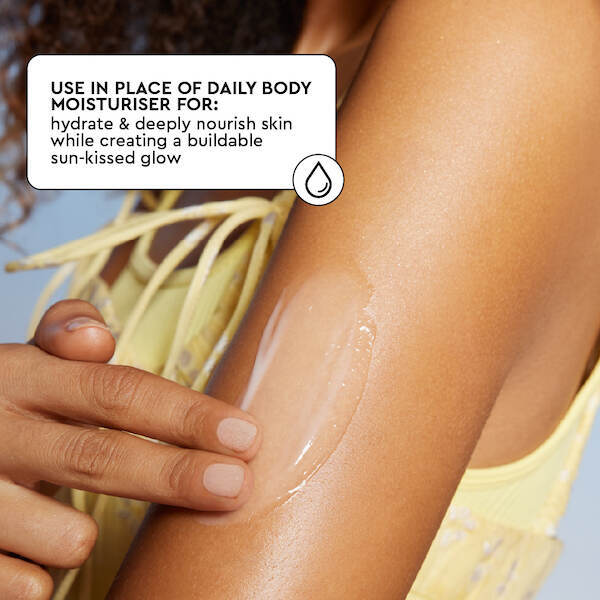 Tanologist Hydrating Daily Glow Body Lotion- Light To Medium 250ml