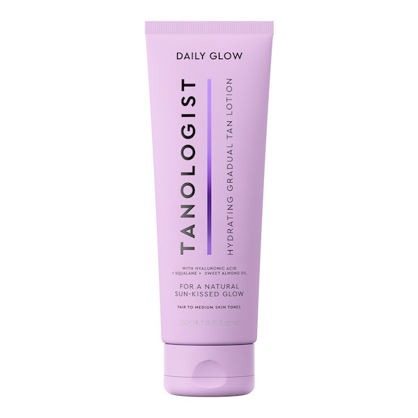 Tanologist Hydrating Daily Glow Body Lotion- Light To Medium 250ml