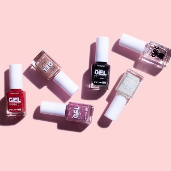 Collection Spotlight Shine Gel Effect Nail Polish White Out 10.5ml