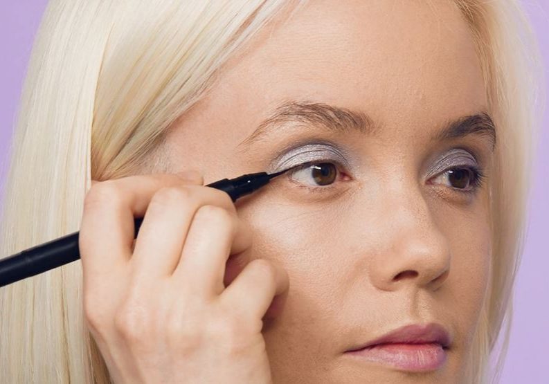 Makeup for Ash Blonde Hair